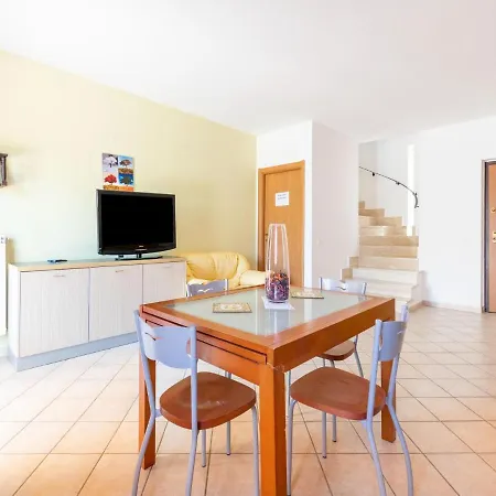 Beachside In Villa *