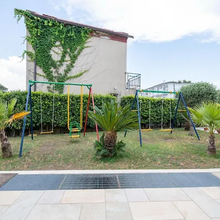 Villa Beachside In Paestum